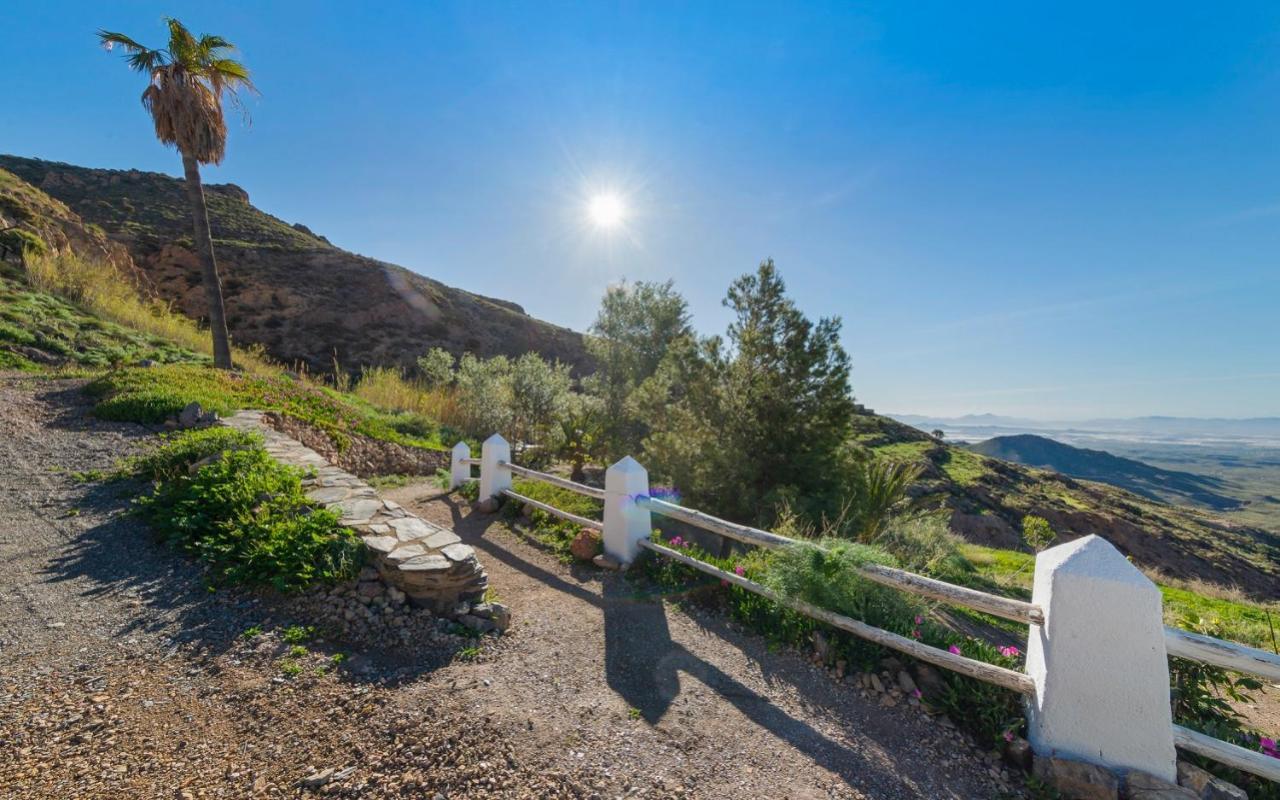 Cortijo El Albaricoque De La Sierra - Finca De 75 Hectareas ! Níjar エクステリア 写真